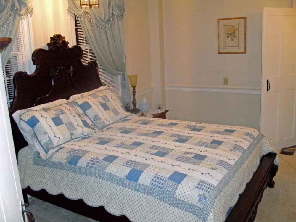 Luxury King Room